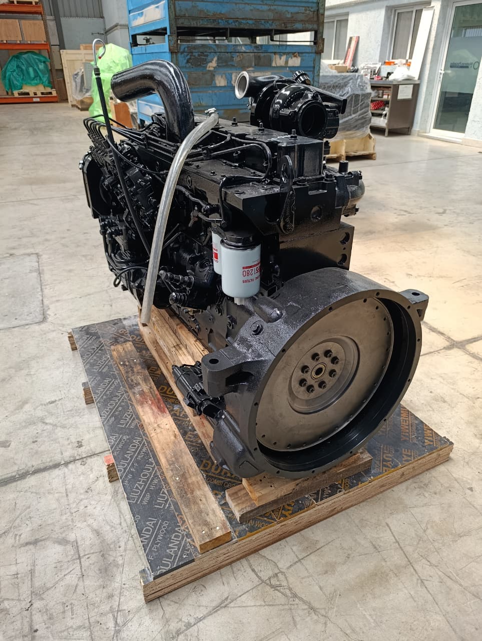 Cummins 6CTA 8.3L (1 termostato)
