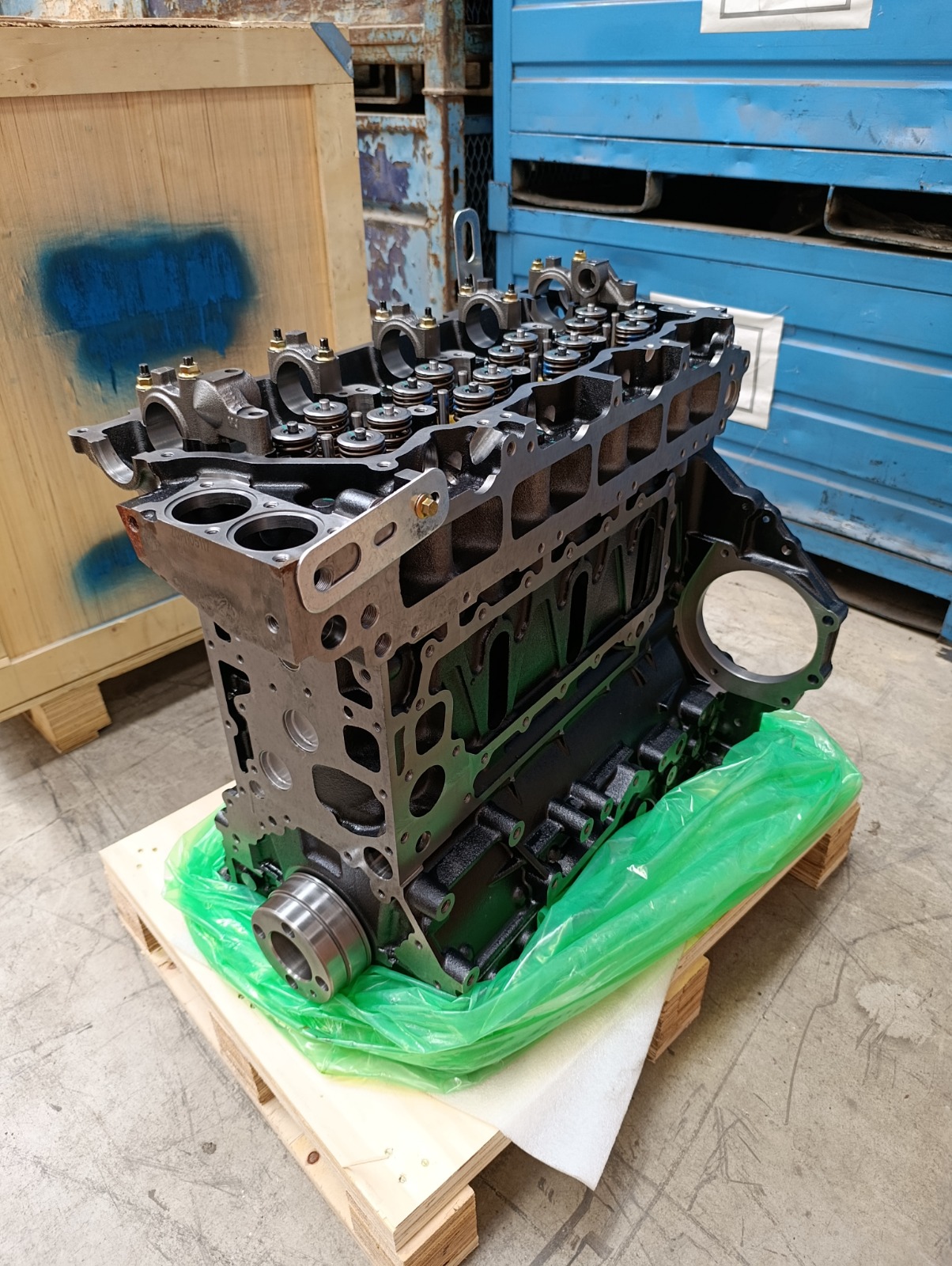 Isuzu 4HK1 5.2L